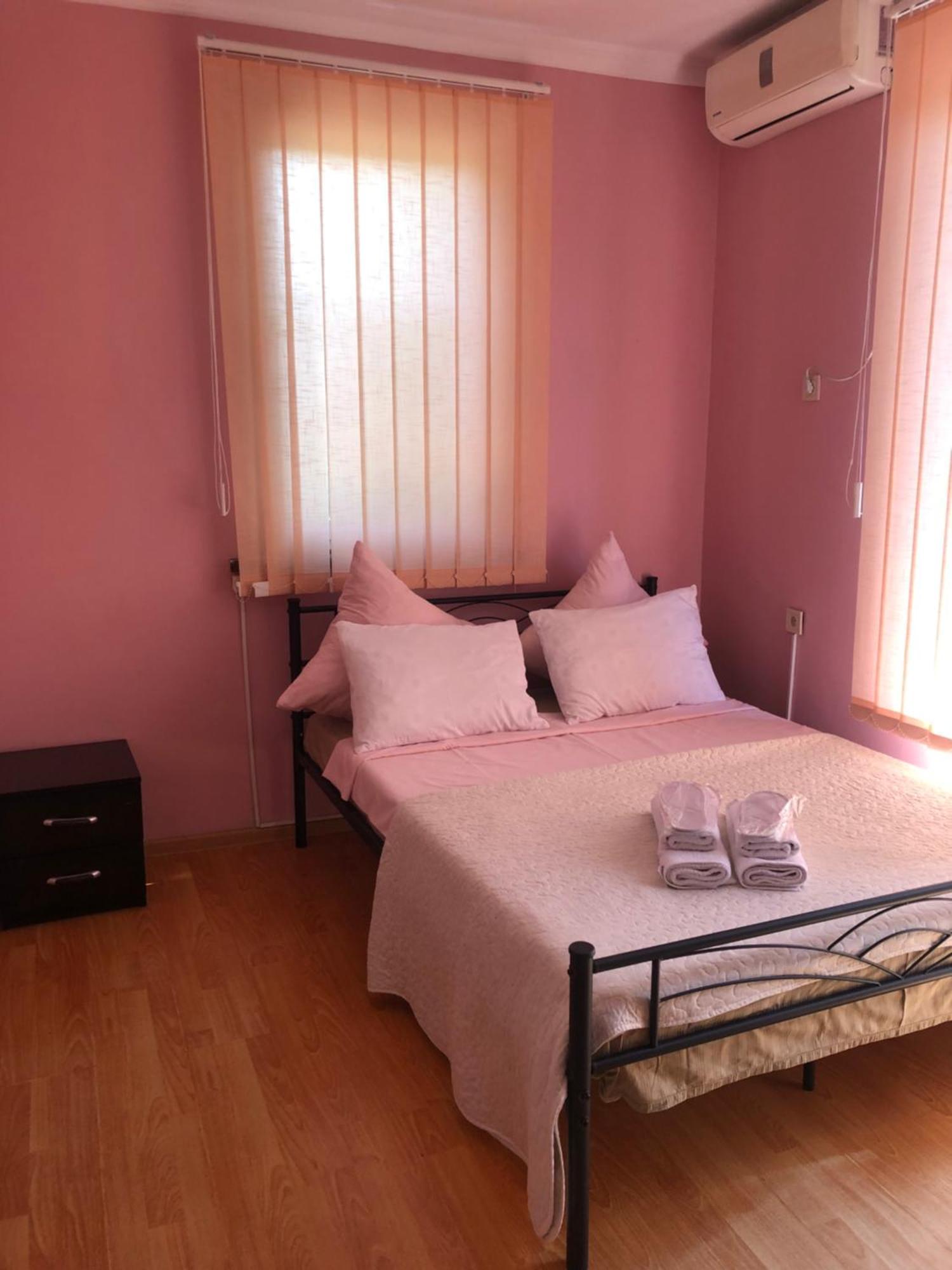 Hotel Your Comfort Tbilisi Exterior photo
