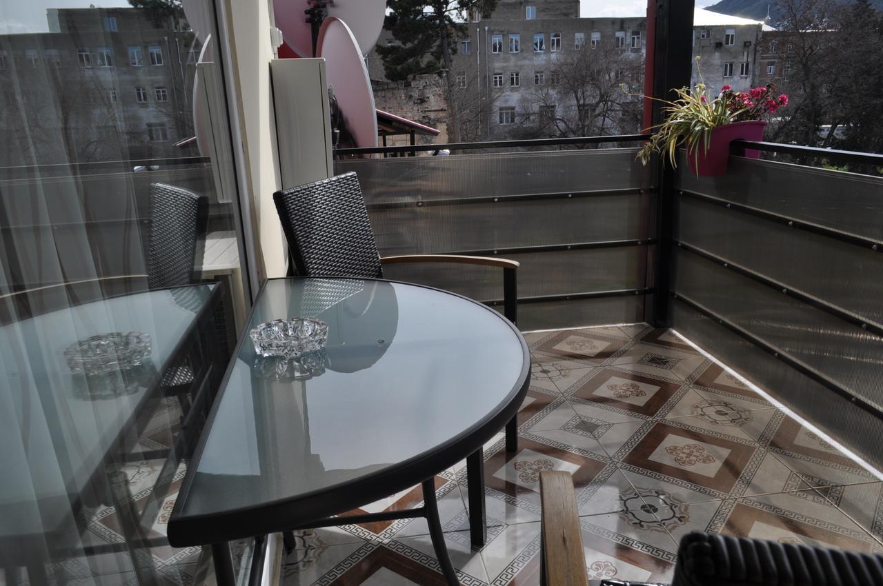 Hotel Your Comfort Tbilisi Exterior photo